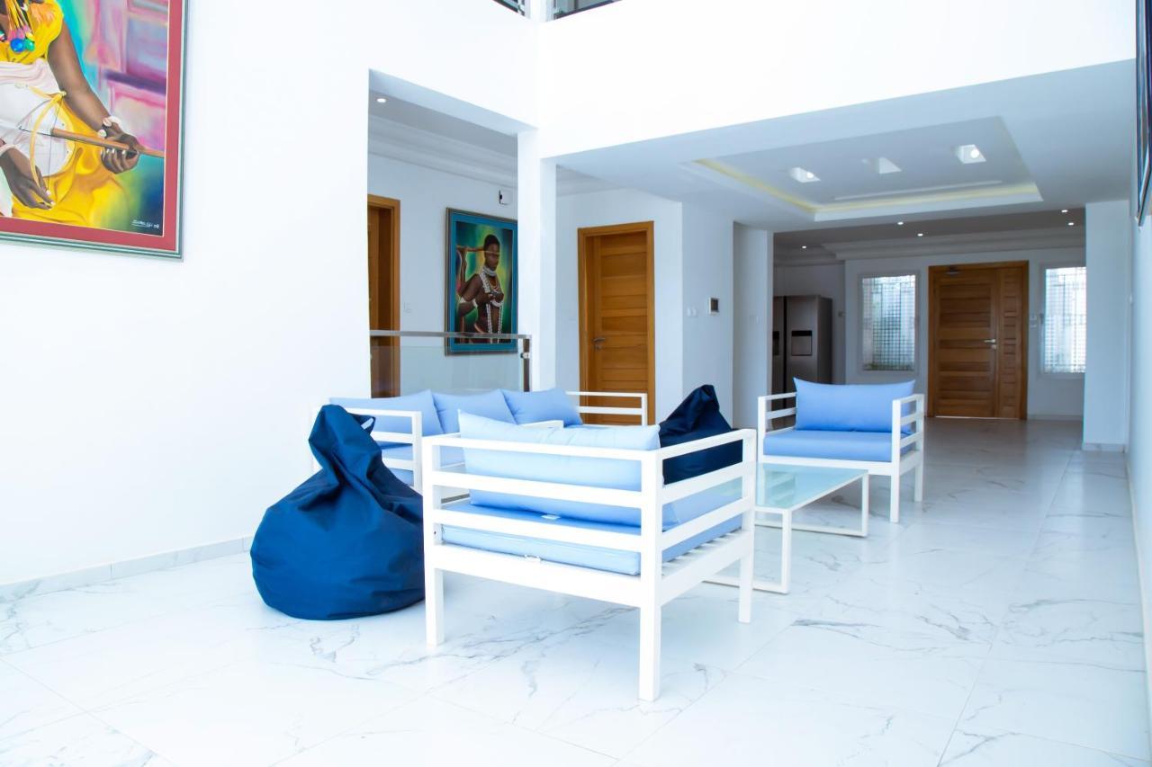 Villa Somone Pied Dans L'Eau Exterior foto